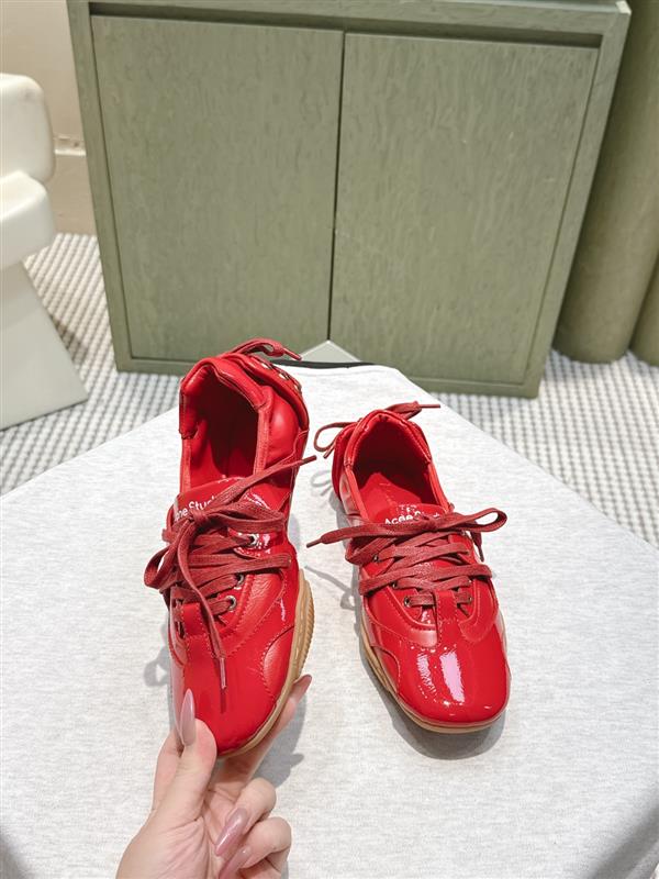 20251127165610792 310